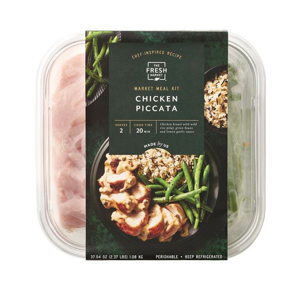 Et RetNemt måltidssæt med Chicken Piccata i gennemsigtig emballage.